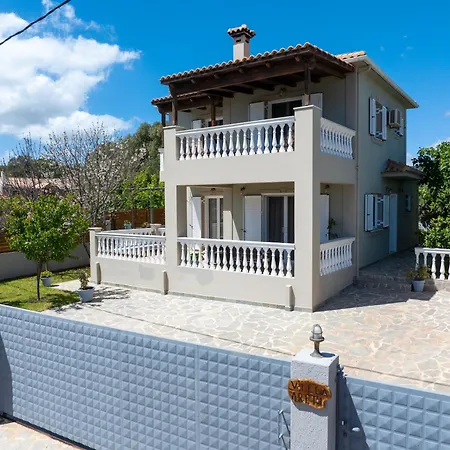 Villa Areti *