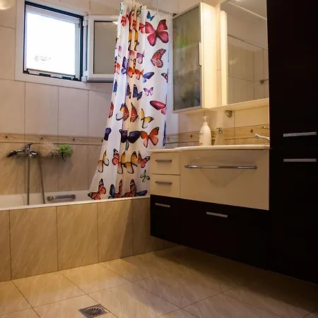 Areti Villa Dhorizáta